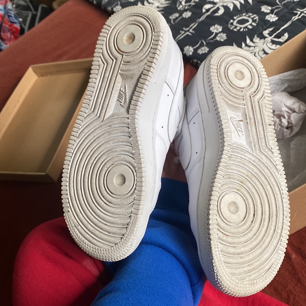 Nike Air Force 1 - Picture 7 of 7